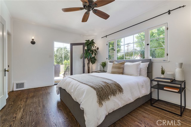 516 E Stocker Street, Glendale CA: https://media.crmls.org/medias/ef4fa60b-fe7f-41aa-8d13-be64ba42bd36.jpg