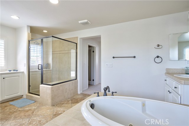 45579 Basswood Court, Temecula CA: https://media.crmls.org/medias/ef5031c9-e68f-47e5-8411-1bbb20ccfccc.jpg