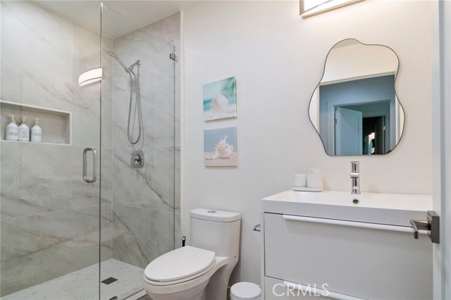 Detail Gallery Image 28 of 43 For 24136 Kittridge, West Hills,  CA 91307 - 5 Beds | 4/1 Baths