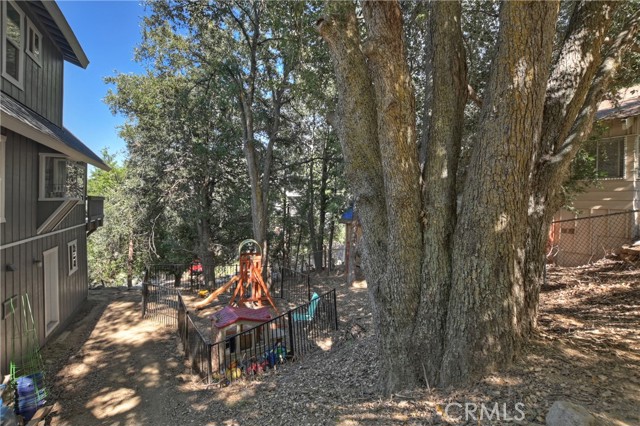 Detail Gallery Image 42 of 45 For 197 Weisshorn Dr, Crestline,  CA 92325 - 4 Beds | 3 Baths