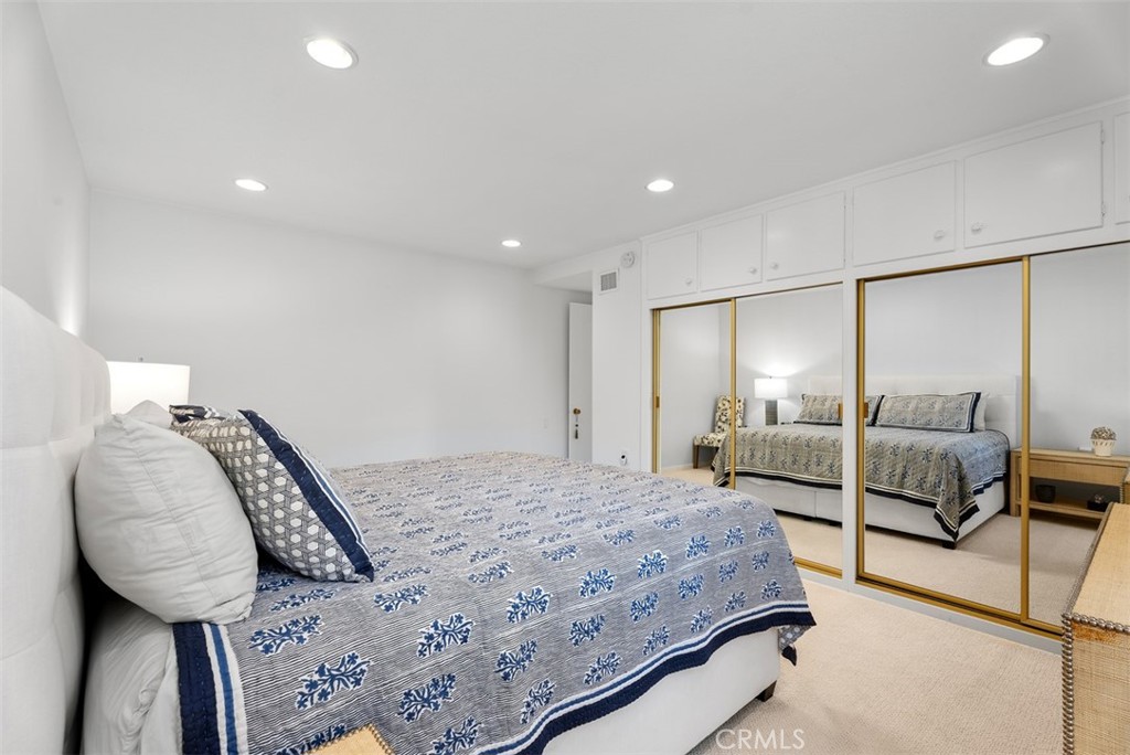 MLS #OC25254445 image #28