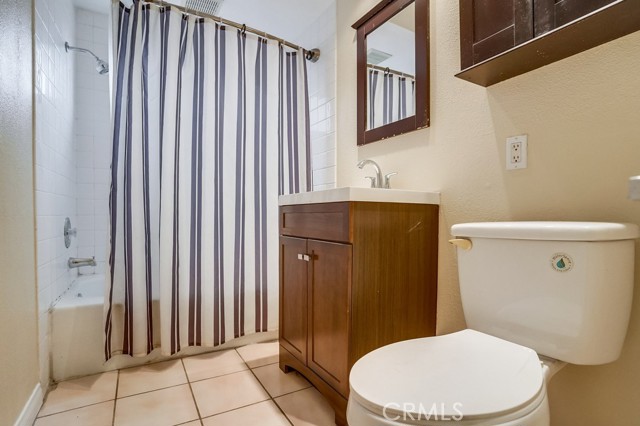 Detail Gallery Image 13 of 15 For 335 Cedar Ave #206,  Long Beach,  CA 90802 - 1 Beds | 1 Baths