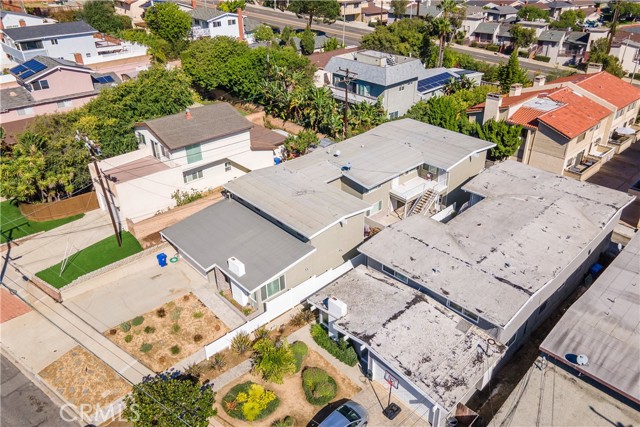 704 Paulina Avenue, Redondo Beach, California 90277, ,Residential Income,Sold,Paulina,SB21239757