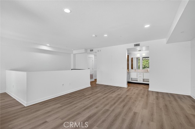 Detail Gallery Image 21 of 55 For 13045 Pacific Promenade #132,  Playa Vista,  CA 90094 - 1 Beds | 1/1 Baths