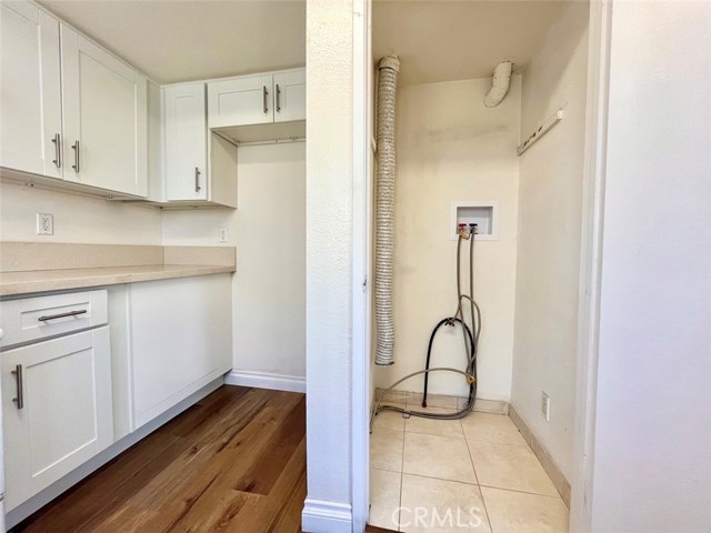 Detail Gallery Image 14 of 31 For 418 N 1st St #D,  Alhambra,  CA 91801 - 3 Beds | 2/1 Baths