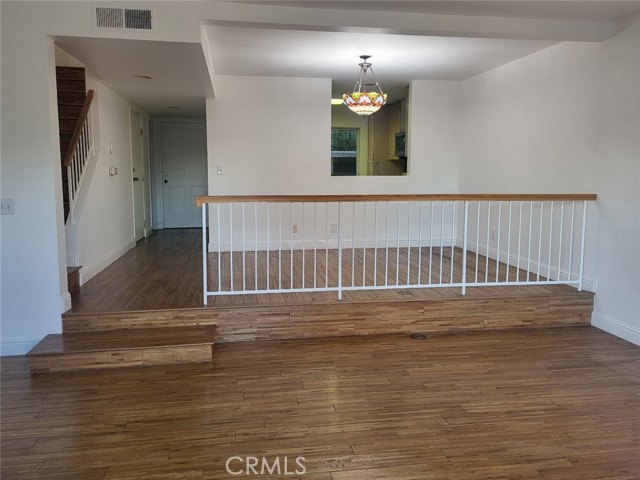 15775 Midwood Drive, Granada Hills CA: https://media.crmls.org/medias/ef518eaa-a8e5-42a1-887d-75a38feda05f.jpg