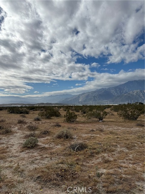 Image 4 of 5 For 0 Thumb Dr.  