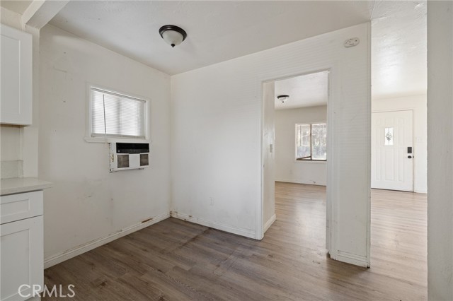 Detail Gallery Image 2 of 41 For 2241 Harrison St, San Bernardino,  CA 92404 - 2 Beds | 1 Baths