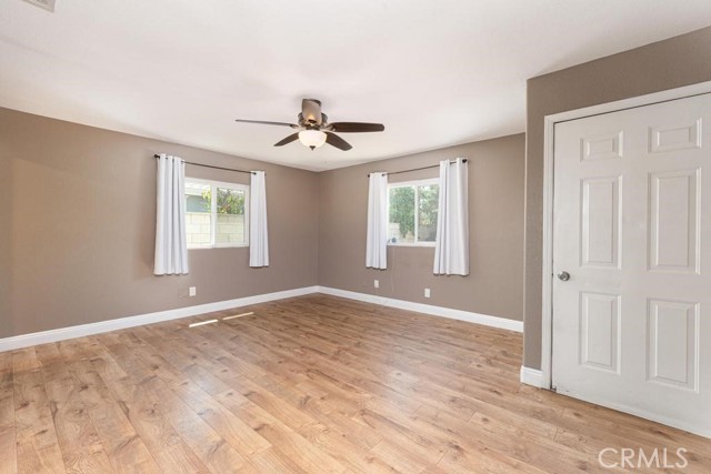 4356 Gardena Drive, Riverside CA: https://media.crmls.org/medias/ef51f6bd-4283-4552-8c7d-6801363a0f96.jpg