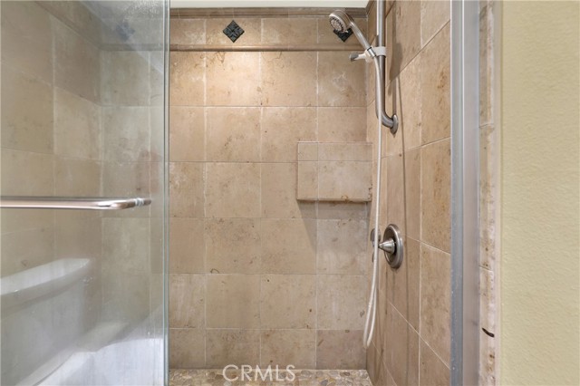 21692 Ocean Vista Drive, Laguna Beach CA: https://media.crmls.org/medias/ef5210d7-b3fe-4e7f-9c07-9be0435b8e38.jpg
