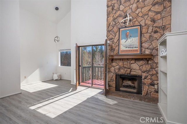 Detail Gallery Image 22 of 48 For 39802 Lakeview Dr #32,  Big Bear Lake,  CA 92315 - 2 Beds | 2/1 Baths