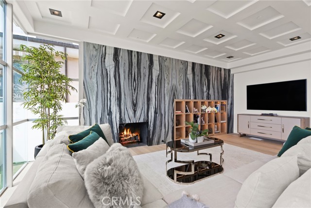 Detail Gallery Image 18 of 70 For 1409 Dolphin Terrace, Corona Del Mar,  CA 92625 - 5 Beds | 5/2 Baths