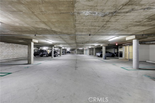 Detail Gallery Image 36 of 38 For 2253 Martin #410, Irvine,  CA 92612 - 1 Beds | 1 Baths