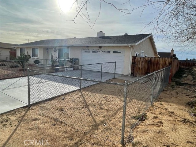 Detail Gallery Image 3 of 18 For 20601 Medio St, California City,  CA 93505 - 3 Beds | 2 Baths