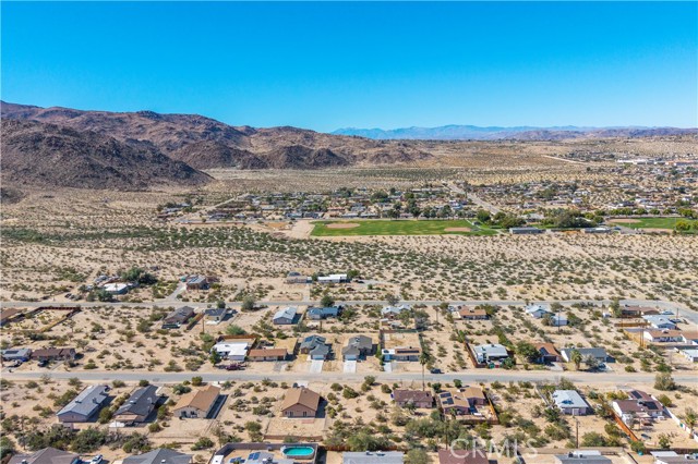 Detail Gallery Image 6 of 12 For 6965 49 Palms Ave, Twentynine Palms,  CA 92277 - – Beds | – Baths