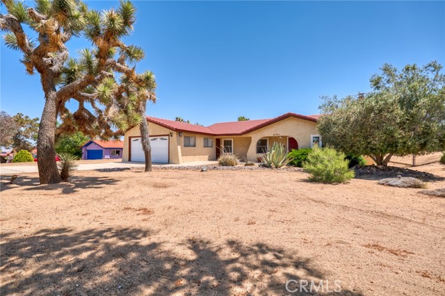 Detail Gallery Image 1 of 35 For 8707 Palomar Ave, Yucca Valley,  CA 92284 - 3 Beds | 2 Baths