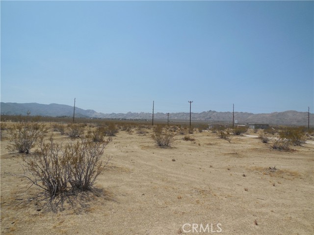 Detail Gallery Image 8 of 10 For 1108 2 Mile Rd Rd, Twentynine Palms,  CA 92277 - – Beds | – Baths