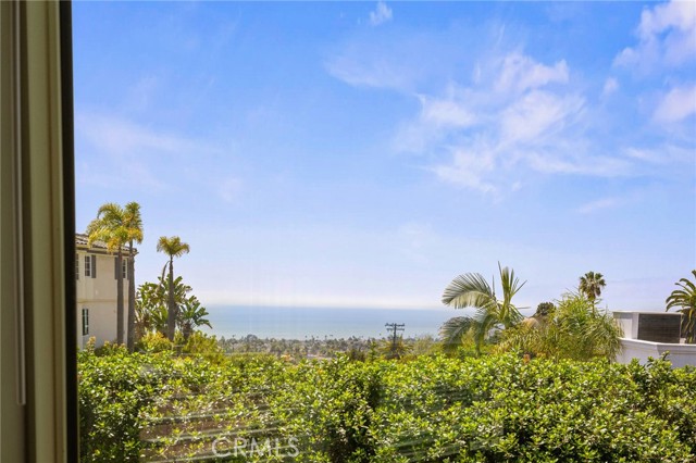 3 Calle Agua, San Clemente CA: https://media.crmls.org/medias/ef579dec-69ee-4985-9b48-240888eda426.jpg