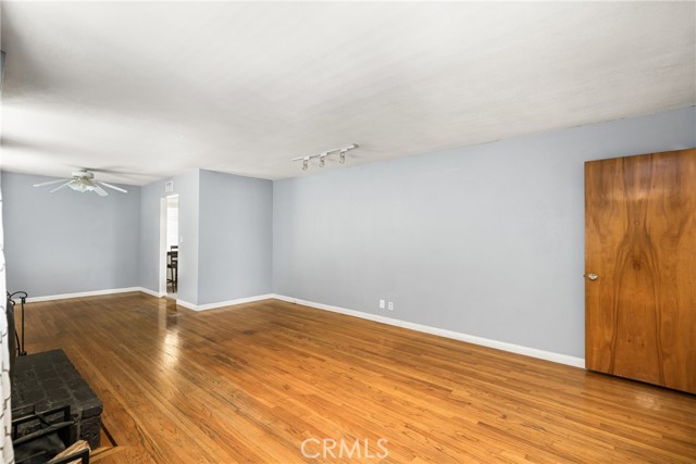 Detail Gallery Image 8 of 46 For 316 N Shattuck Pl, Orange,  CA 92866 - 3 Beds | 2 Baths