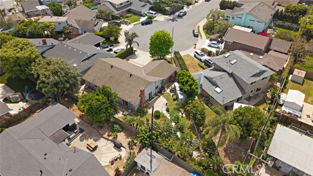 Detail Gallery Image 40 of 43 For 2147 Aster Pl, Costa Mesa,  CA 92627 - 4 Beds | 2/1 Baths