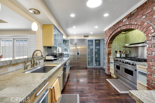 58 Dapplegray Ln, Rolling Hills Estates, California 90274, 4 Bedrooms Bedrooms, ,4 BathroomsBathrooms,Residential,Sold,Dapplegray Ln,SB22131207