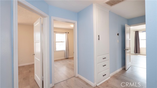 Detail Gallery Image 12 of 30 For 3588 N Mountain View Ave, San Bernardino,  CA 92405 - 3 Beds | 1 Baths