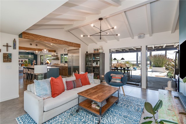 26722 Eastvale Road, Palos Verdes Peninsula, California 90274, 4 Bedrooms Bedrooms, ,4 BathroomsBathrooms,Residential,Sold,Eastvale,SB21199555