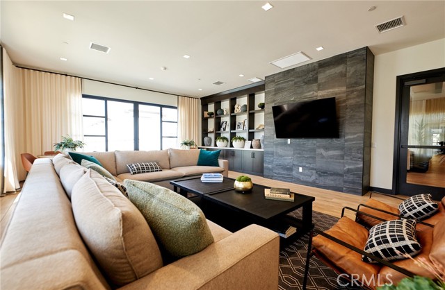 Detail Gallery Image 43 of 55 For 16554 Stone Pine Ln, Fontana,  CA 92336 - 3 Beds | 2/1 Baths