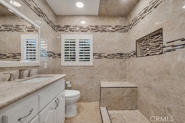 Detail Gallery Image 31 of 50 For 7038 Quakertown Ave, Winnetka,  CA 91306 - 4 Beds | 2 Baths