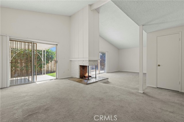Detail Gallery Image 10 of 55 For 18900 Ledan St, Northridge,  CA 91324 - 4 Beds | 2 Baths