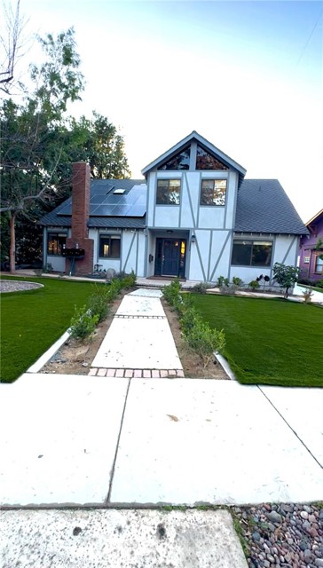 Detail Gallery Image 2 of 2 For 1204 Palm, Corona,  CA 92879 - 4 Beds | 3 Baths