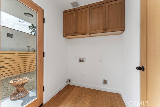 Detail Gallery Image 17 of 22 For 5419 Keniston Ave, Los Angeles,  CA 90043 - 3 Beds | 2/1 Baths