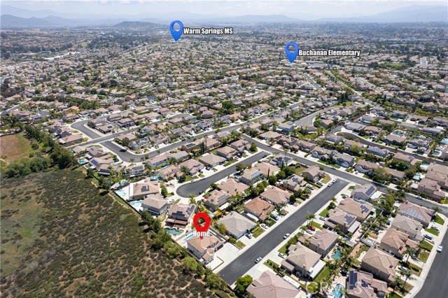 Detail Gallery Image 15 of 48 For 26054 Pine St, Murrieta,  CA 92563 - 5 Beds | 4/1 Baths