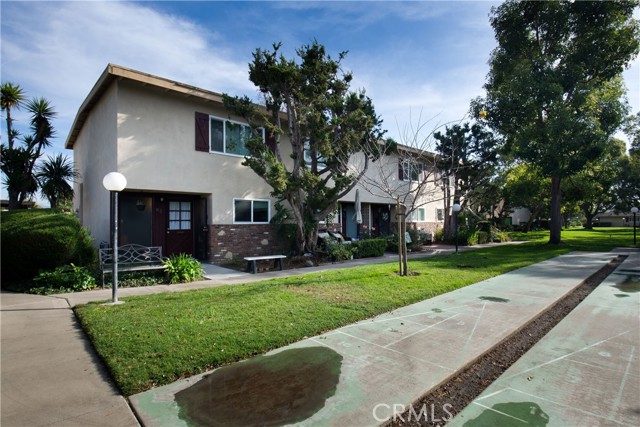 Detail Gallery Image 2 of 25 For 1921 Sherry Ln #85,  Santa Ana,  CA 92705 - 2 Beds | 1/1 Baths