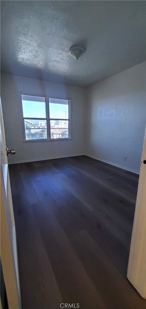 2290 Locust Avenue # 5, Long Beach, California 90806, 2 Bedrooms Bedrooms, ,1 BathroomBathrooms,Residential Lease,For Rent,2290 Locust Avenue # 5,CRWS24077015