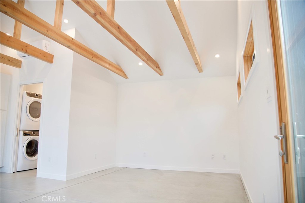 MLS #SR25233009 image #5