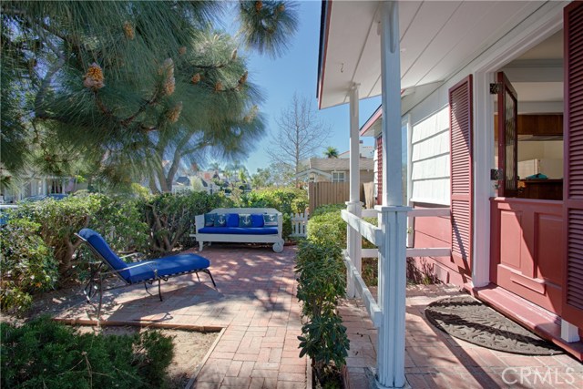Detail Gallery Image 1 of 1 For 521 Carnation Ave, Corona Del Mar,  CA 92625 - – Beds | – Baths