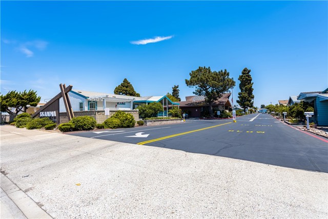 Detail Gallery Image 27 of 31 For 16444 Bolsa Chica #51,  Huntington Beach,  CA 92649 - 2 Beds | 2 Baths