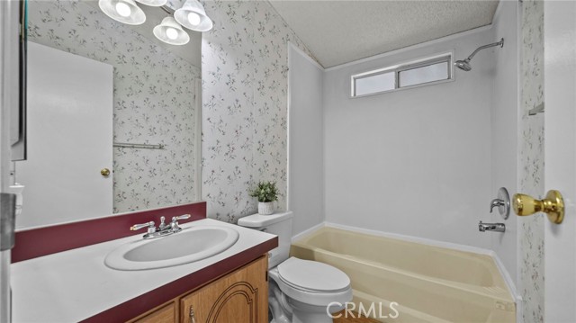 Detail Gallery Image 20 of 29 For 6130 Camino Real #17 #17,  Jurupa Valley,  CA 92509 - 3 Beds | 2 Baths