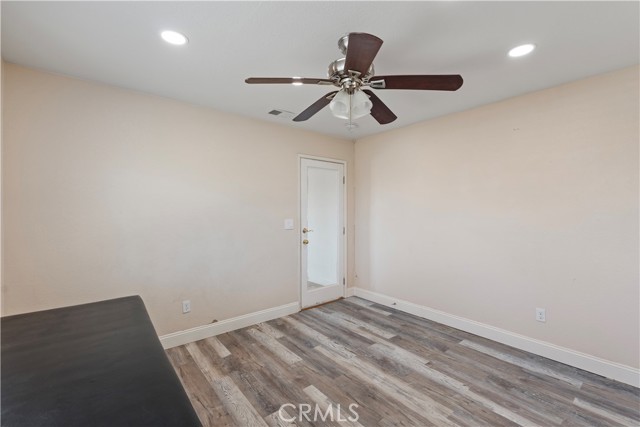 Detail Gallery Image 14 of 45 For 23859 South Rd, Apple Valley,  CA 92307 - 4 Beds | 2 Baths