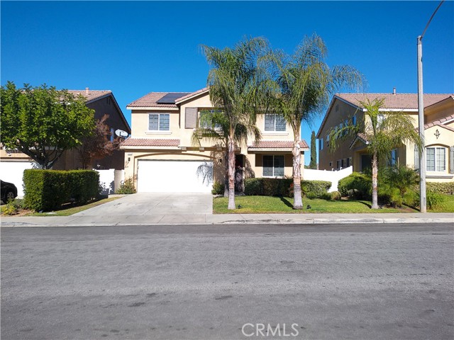 Detail Gallery Image 1 of 9 For 26854 Snow Canyon Cir, Moreno Valley,  CA 92555 - 5 Beds | 3 Baths