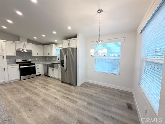 Detail Gallery Image 6 of 25 For 13061 Fairview St #22,  Garden Grove,  CA 92843 - 2 Beds | 2 Baths