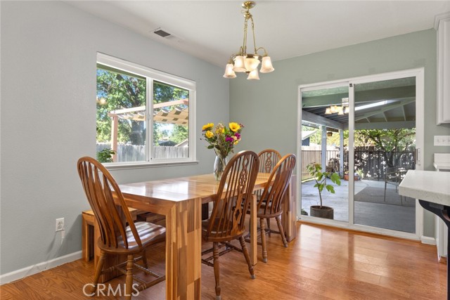 Detail Gallery Image 15 of 37 For 2 Summerwood Ct, Chico,  CA 95926 - 3 Beds | 2 Baths