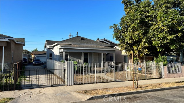 750 109TH PL  Los Angeles CA 90059