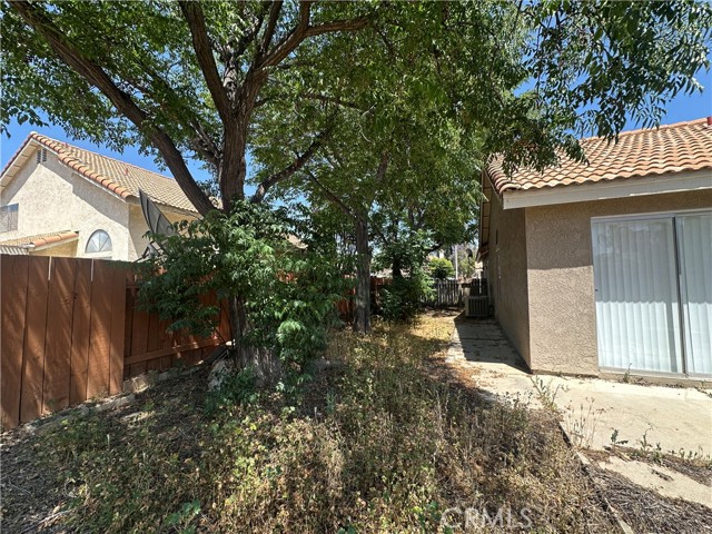 Detail Gallery Image 19 of 21 For 16193 Space Dr, Moreno Valley,  CA 92551 - 2 Beds | 2 Baths