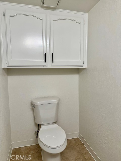 Detail Gallery Image 10 of 21 For 2511 N Knoll Ave, Fresno,  CA 93722 - 3 Beds | 2/1 Baths