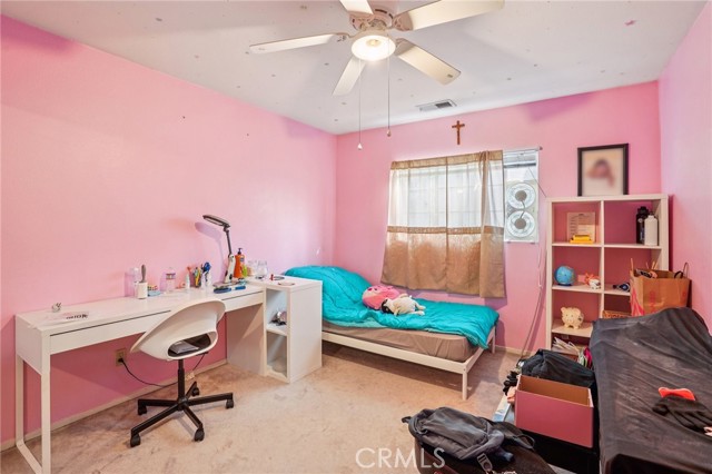 5810 Denny Avenue, North Hollywood CA: https://media.crmls.org/medias/ef62b99c-1c2f-4b0d-b0dc-4f4902d383d9.jpg