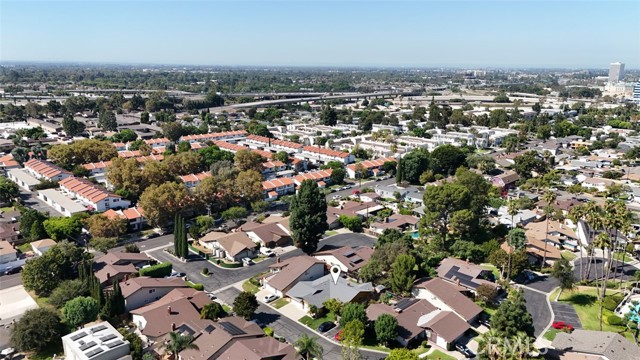 262 S La Linda Drive, Orange CA: https://media.crmls.org/medias/ef62f8fa-52af-4a48-a63b-b17695e9bbc5.jpg
