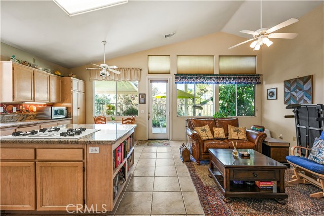 Detail Gallery Image 41 of 54 For 40465 via Camposeco, Murrieta,  CA 92562 - 3 Beds | 2 Baths