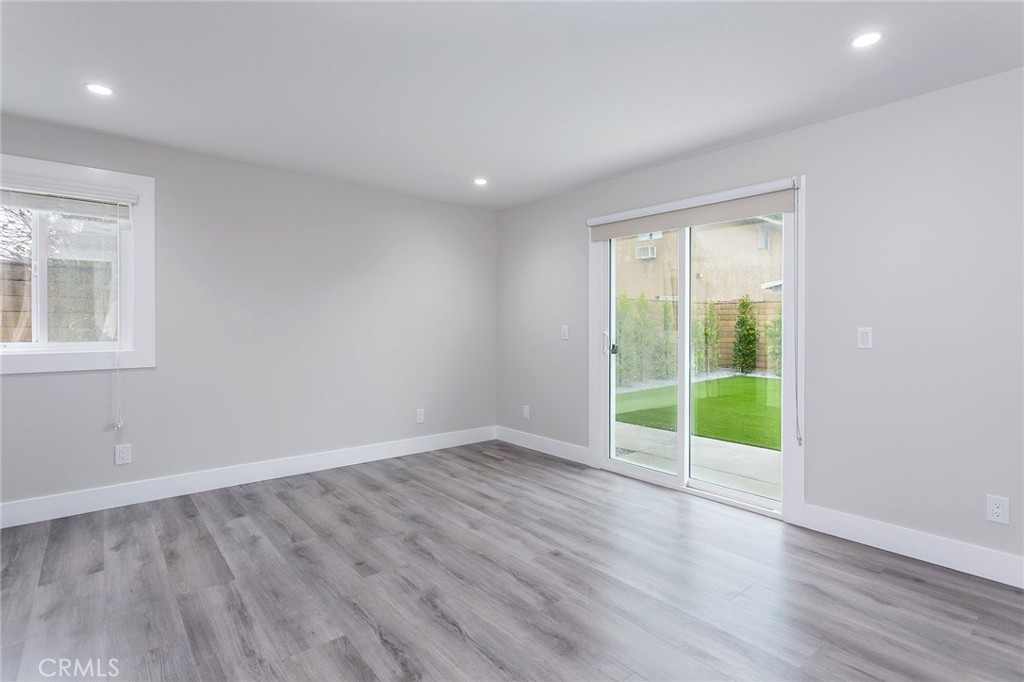 MLS #OC25147950 img 20